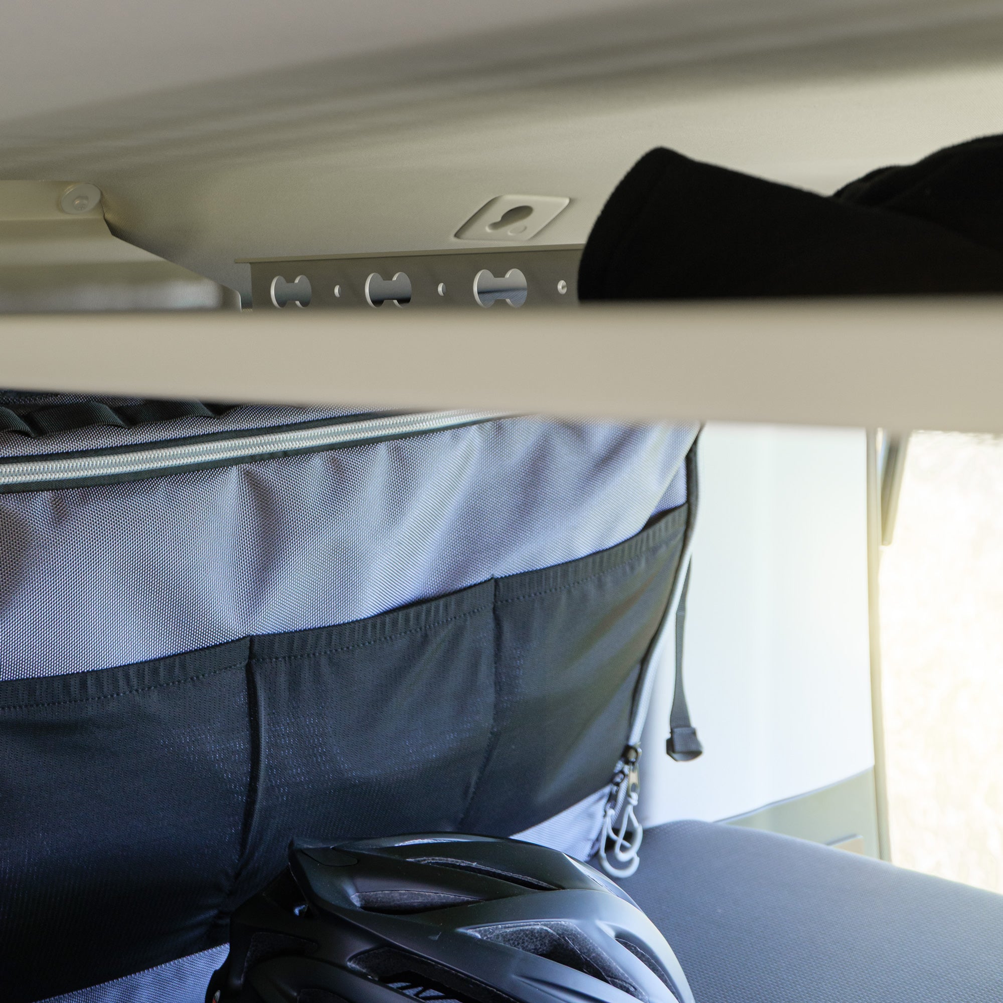 Deckenregal "Califender Rack" für mehr flexiblen Stauraum # VW California Beach T5, T6, T6.1