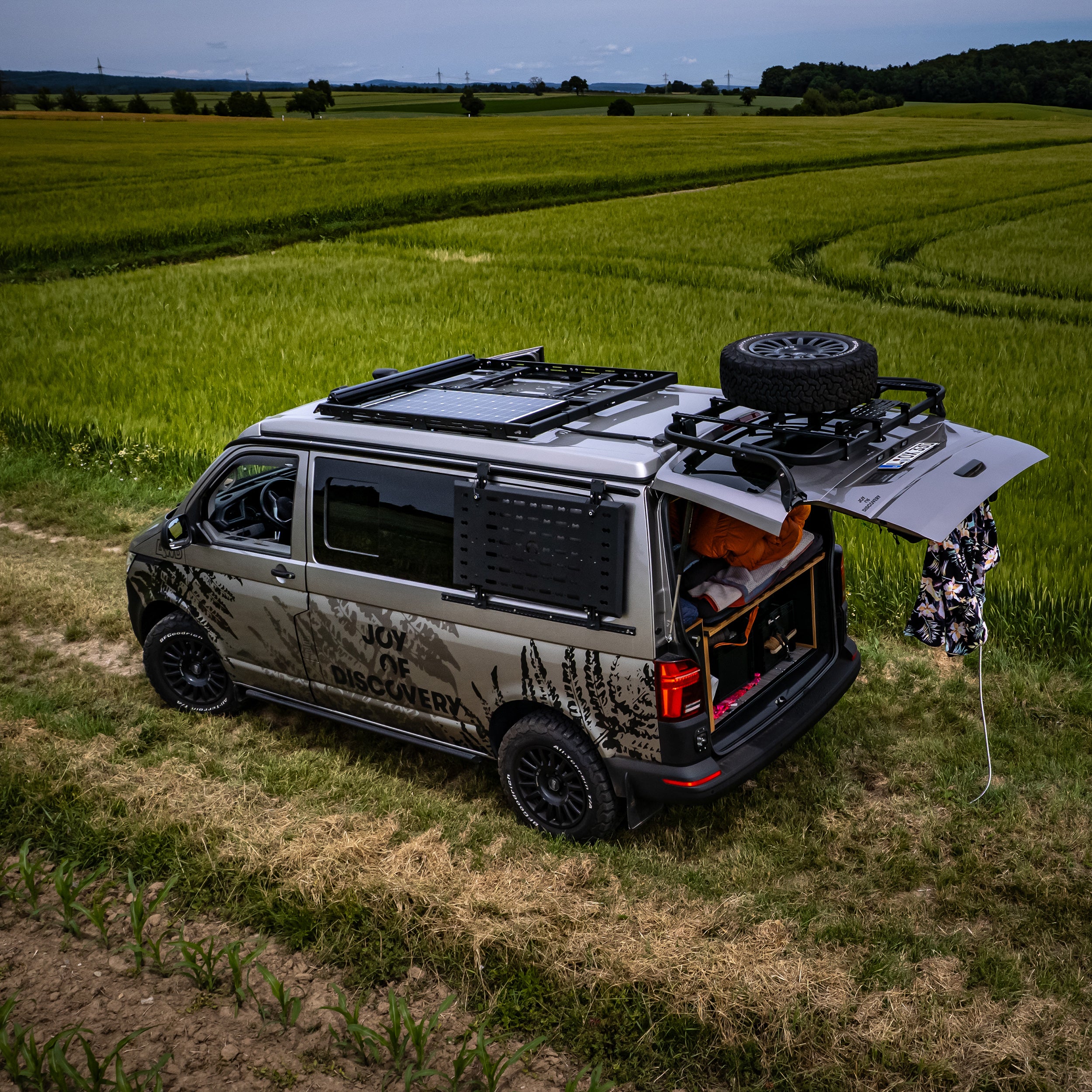 Ultraleichter Dachträger für Aufstelldächer mit begrenzter Dachlast | VW Bus T5/T6, Ford Transit/Toruneo Custom, Mercedes V-Klasse/Vito