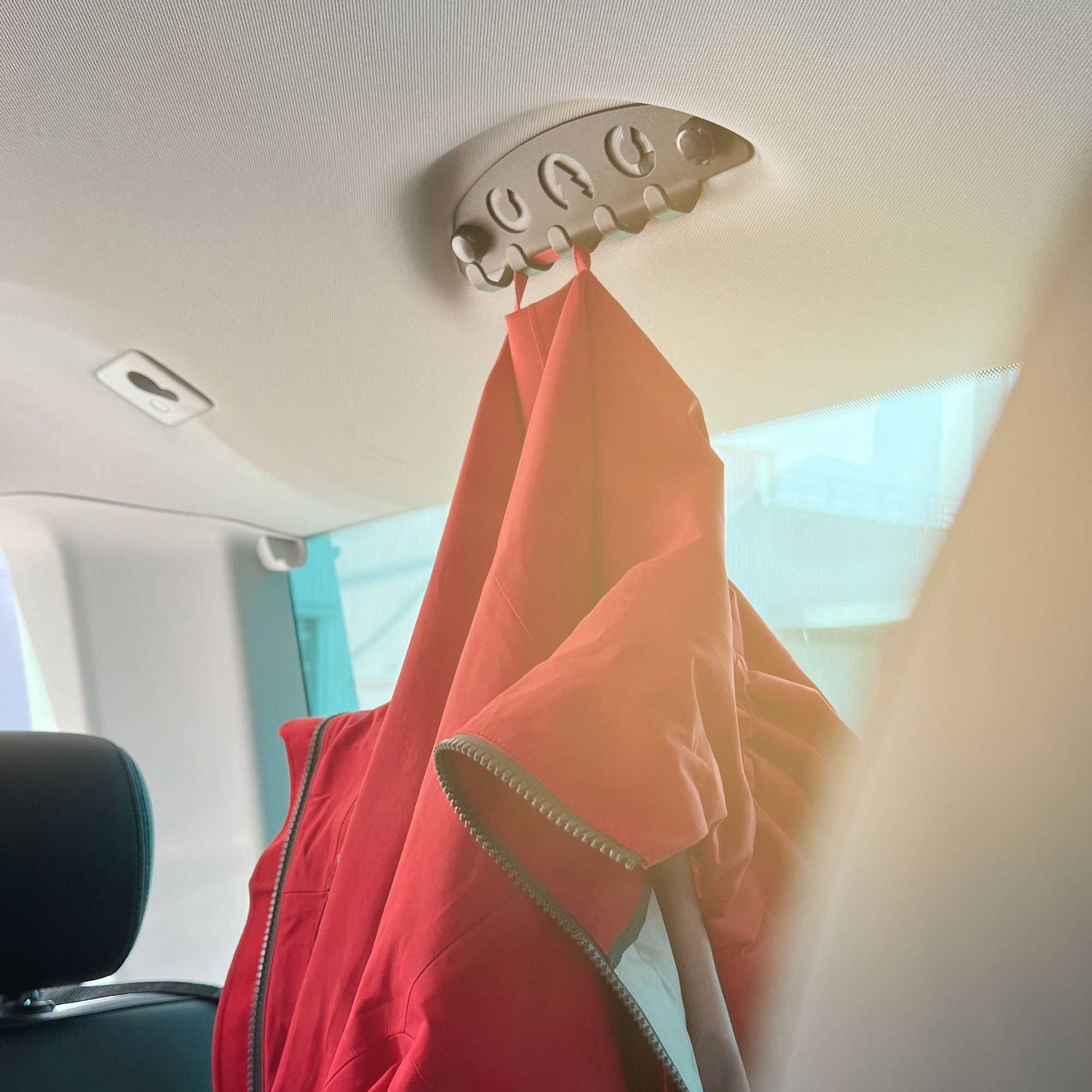 Formschöner 5-fach Kleiderhaken # VW T5, T6, T6.1 Multivan, Caravelle