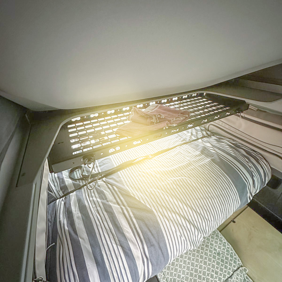 Deckenregal "Califender Rack" für mehr flexiblen Stauraum # VW California Beach T5, T6, T6.1