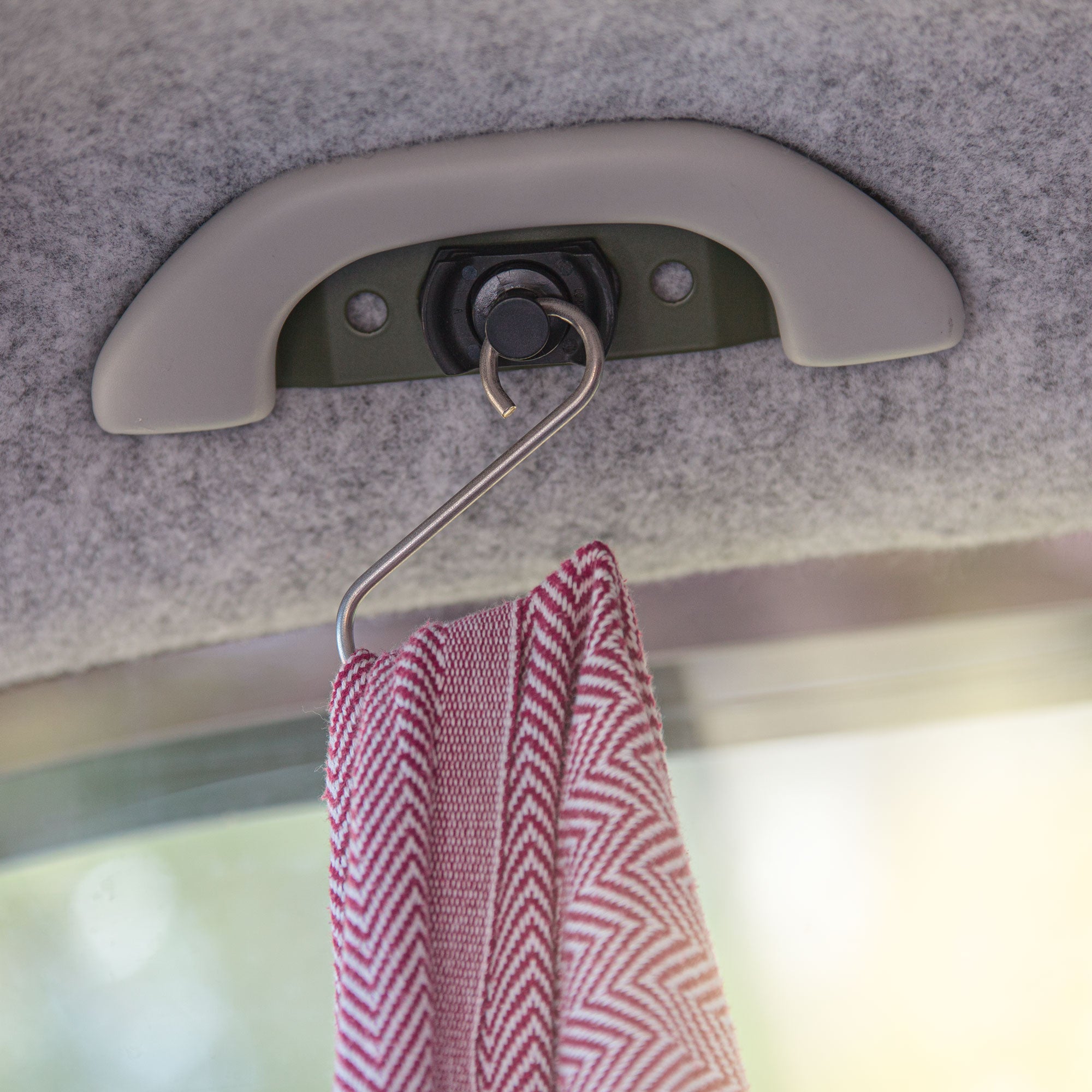 Haltegriff-Airlineprofil VW Bus # Kleiderhaken und Wäscheleine # VW T5, T6, T6.1