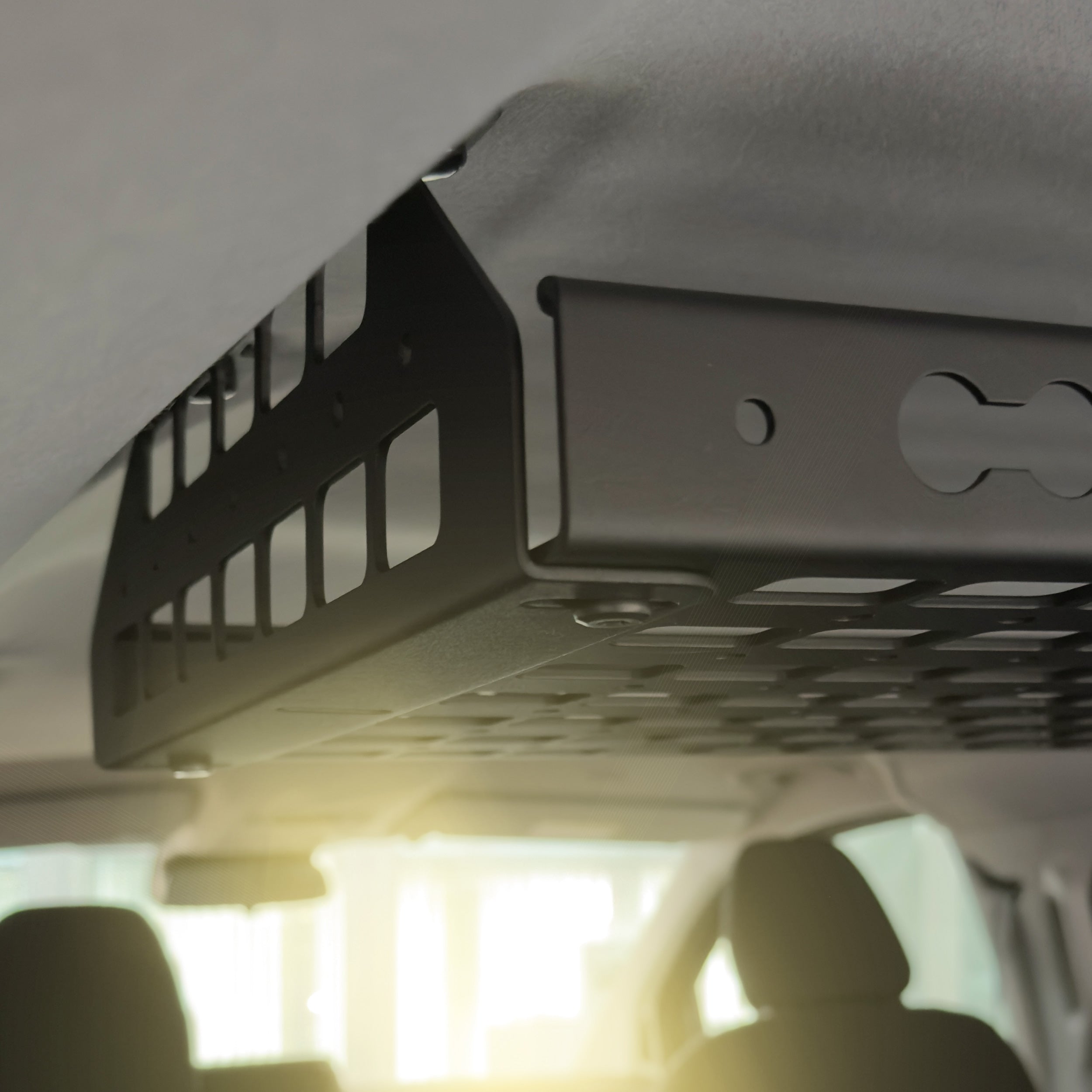 Deckenregal für klapperfreien Stauraum # VW New Transporter, Ford Transit Custom